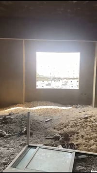 تقسيم القادة • ١٨٥م • نصف تشطيب