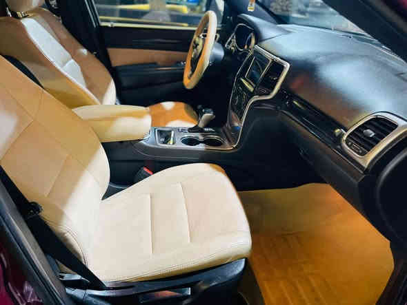 السلام عليكم للبيع
جيب لاريدو 2019 امريكيا حادثه جاملغ +بنيد. فقط بدون دواخل 
ماشيه 48 مايل. فور ويل 4x4 
العنوان بغداد حي العامل 
‭٠٧٩٠ ١٨٩ ٨٣٣٢‬  واتساب
