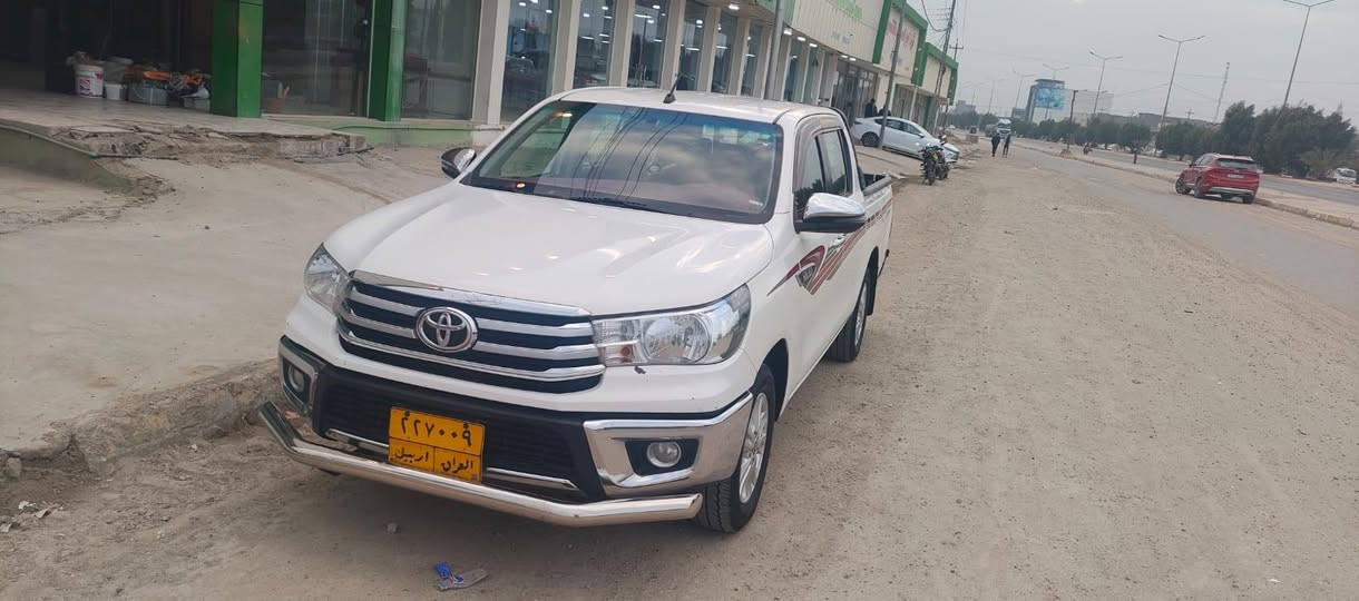 السلام عليكم اخوان عندي بيكم هايلوكس ٢٠٢٢ شركة ساز فول مواصفات  مكفوله كفاله عامه مغلفه (pdf) رقم اربيل باسمي شرط تحويل وكاله مااسوي السعر المطلوب ٢٨٥ورقه وبيه مجال للشراي مكان السياره  الرمادي  التاميم للاتصال *********** مهندس علي
