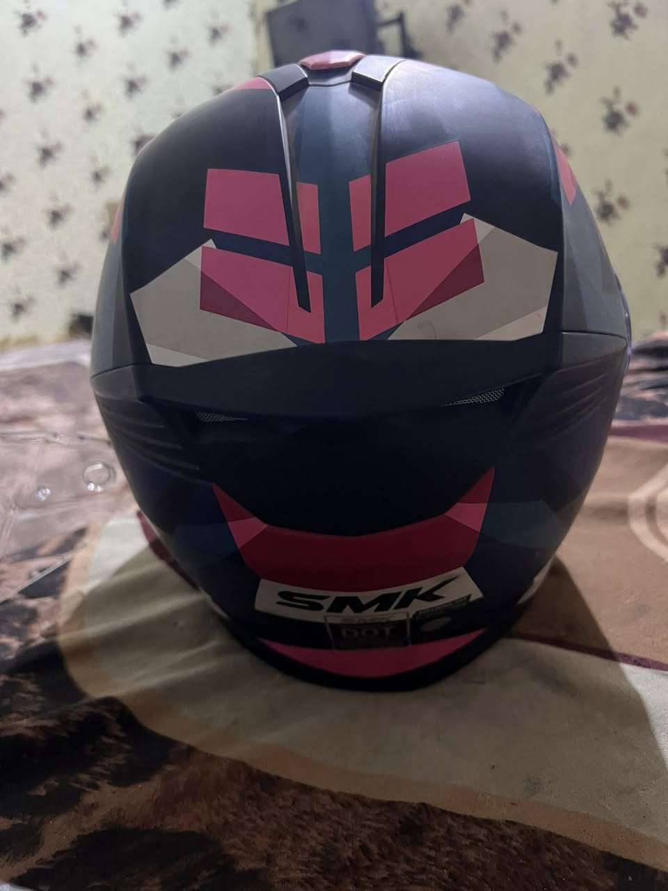 سلام عليكم خوذه اصليه سعرها خاص وذا متعرف بيهن عوفها وطلع كبل بعدها بلجيس


**إذا كنت صاحب هذا الإعلان وتريد حذفه لأي سبب، رجاءا أرسل رسالة إلى الدعم الفني**