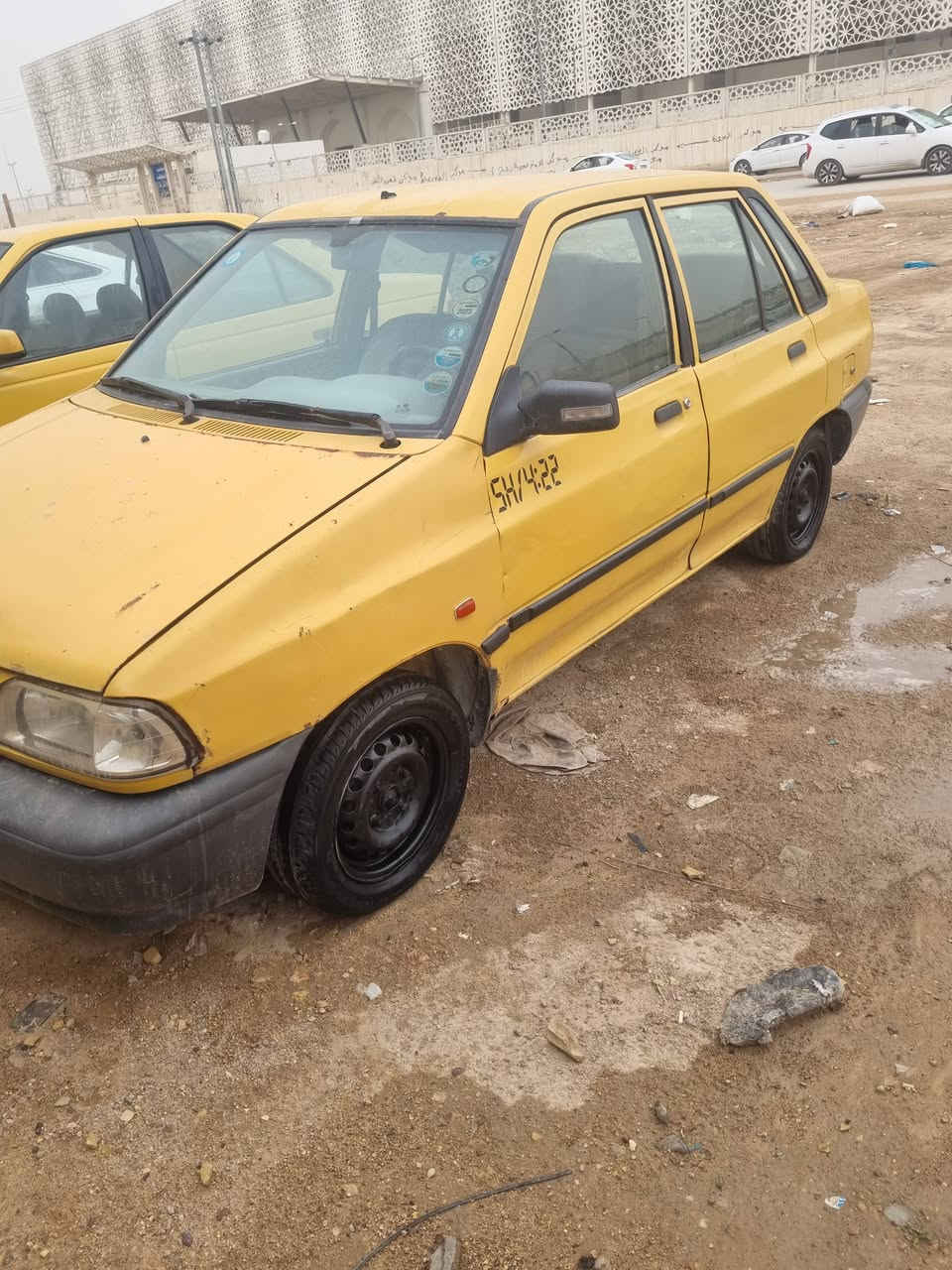 السلام ورحمة
سايبه مديل ١٣هزه جديده مصفره هيئه وغرامات رقم نجف سنويه لل٢٩  دولي بأسمي سياره فقط محركه بي بخار فقط السعر ٢٢ وبيه مجال للاستفسار *********** مكاني النجف
