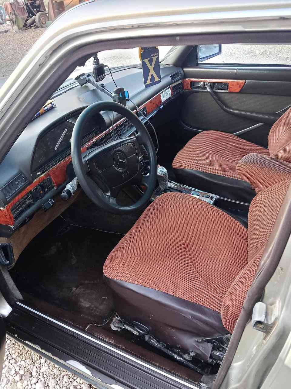 السلام عليكم راسي 91 باب قصير كير مكينه بطه تخم تاير حداديه جديده  باتري جديد كهربايات شغاله  رقم انبار بسمي مكينه خيط بخار  تنقيص قليل مكان كربلاء الحسينيه رحمه لوالديكم اقره المنشور وقتنع وبلخدمه السعر 58 وبيها مجال *********** بي وتساب
