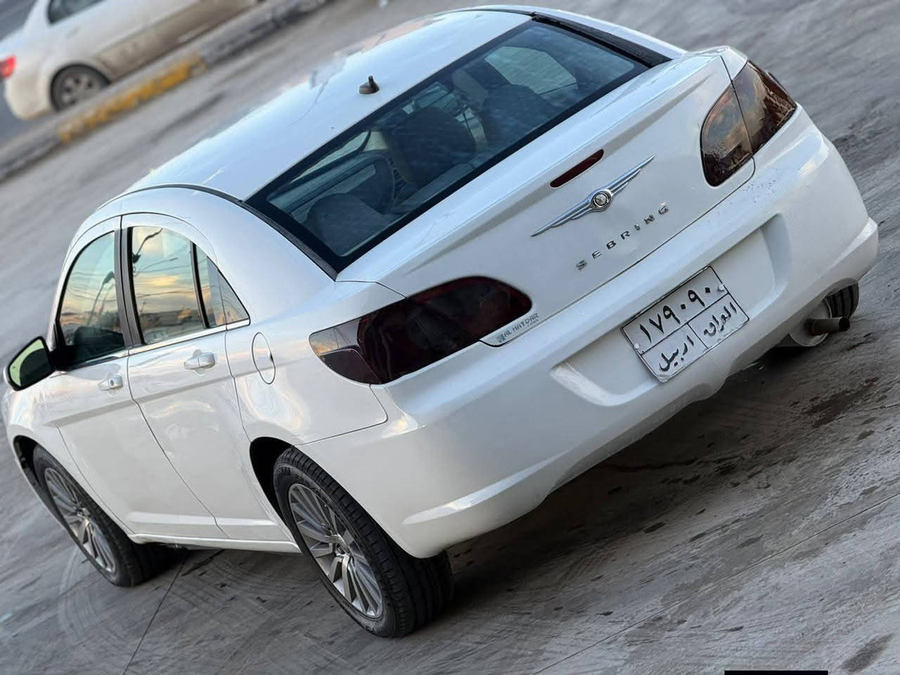 السعر 59$$           ***********
دوج كرايسلر موديل 2008 مكينه كير شرط تبريد شغال صبغ 3 قطع بدون دواخل جاملغ أمامي وباب وجاملغ خلفي شرعي موجود شرط التحويل كير توماتيك جامات كهرب حساسات طخم أمامي خلفي جديد طخم تايرات جديد
