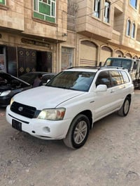 تويوتا هايلاندر • هايلاندر 2007 • هايلاندر هايبرد • هايلاندر 4WD • سيا...
