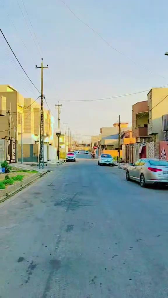 دار للبيع جمعية حدباء قرب كرامة مساحة 200م 

*********** 
*********** واتساب استفسار ع ارقام الثالية
