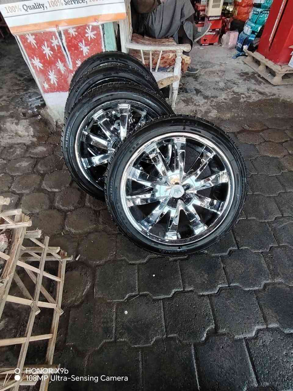 حجم 20 للبيع ومراوس مكان كربلاء طويريج ***********
