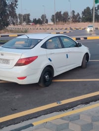 اكسنت مديل ١٥ للبيع مكفوله ماعدا بارد كلش قليل الجاملغ الخلفي مكينه 14...