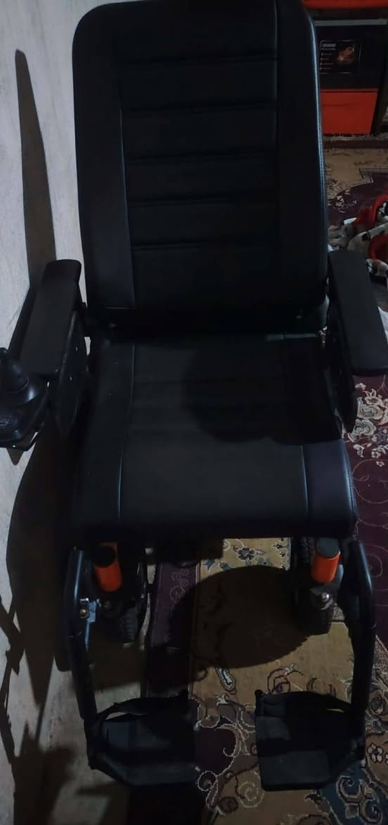 كرسي متحرك جديد ب ٧٠٠ بس مستعجلة ع بيعتة حتلو ب٤٥٠ وبي مجال استخدام اسبوعين فقط جديد


**إذا كنت صاحب هذا الإعلان وتريد حذفه لأي سبب، رجاءا أرسل رسالة إلى الدعم الفني**