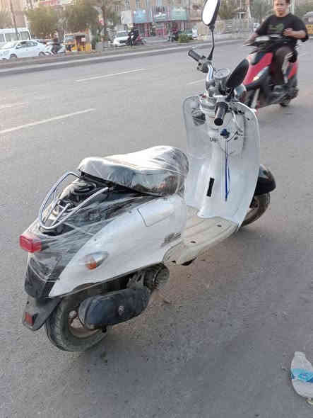 السلام عليكم 
كلاسك 60 للبيع 
دراجه شلعه معدل تخبل دراجه كلها تشتغل 
السعر : 250 وبيها مجال 
العنوان : بغداد الشعب شارع الصحه 
الرقم: ***********
