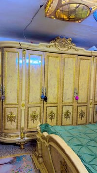 غرفه نوم مصري للبيع تكمك  بسعر مناسب  العنوان مدينة الصدر  الرقم 07711...