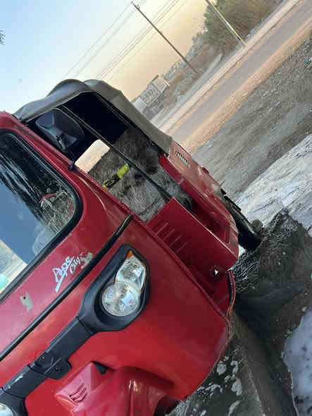 سلام عليكم تكتك بياجو موديل ١٨ وراق صولي تكتك محوره تي فيس محينه بعدهي بدهن شركه وتحوير ضمان كلشي شغال بيه ماذب عليه ولا ربع مكاني بابل حصوه سعر ٢٦٠٠وبيه مجال شي قليل رقم لهاتف ***********
