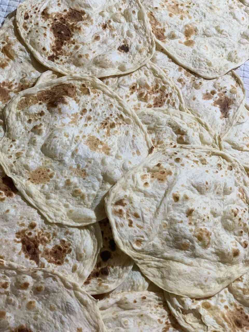 السلام عليكم يوجد خبز غاز الي يحب يخبز ينورنا اذا الطحين منكم 6بالف واذا مني 5بالف


**إذا كنت صاحب هذا الإعلان وتريد حذفه لأي سبب، رجاءا أرسل رسالة إلى الدعم الفني**