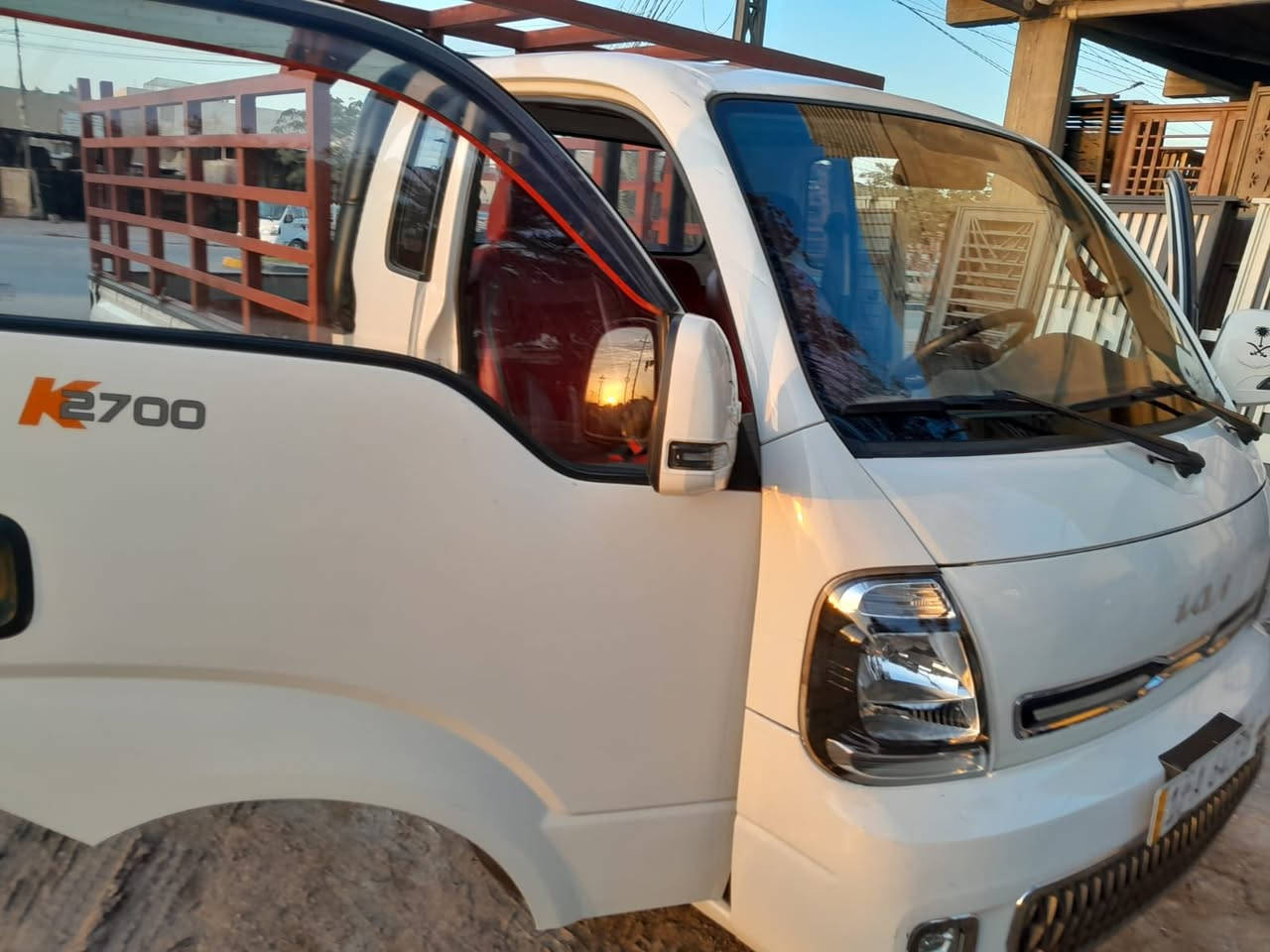 سلام عليكم كيا بنكو مديل 2023سياره جاهزه من كلشي ماشيه 36الف حقيقي بيه شخوط بسيطه بل تكمه وبيه ضربه كلش بسيطه بل بنيد وباقيه عل وضعهة موضحه بل صوره السعر 155وبيه مجال 
مكلف بل نشر 
***********
***********
