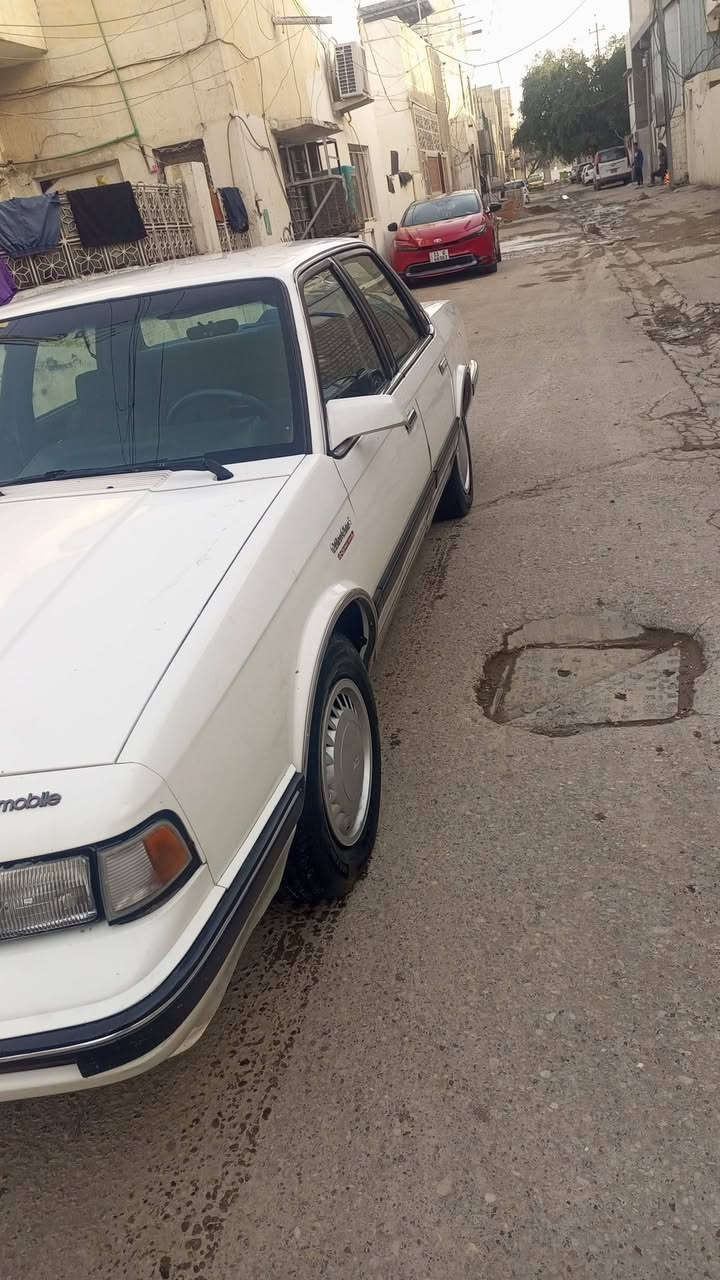 سلام عليكم شباب اولدز للبيع السيارى كامله مكمله بيهة قطع زغار صبغ كير مكينه صدر كاملة السعر 48
***********
