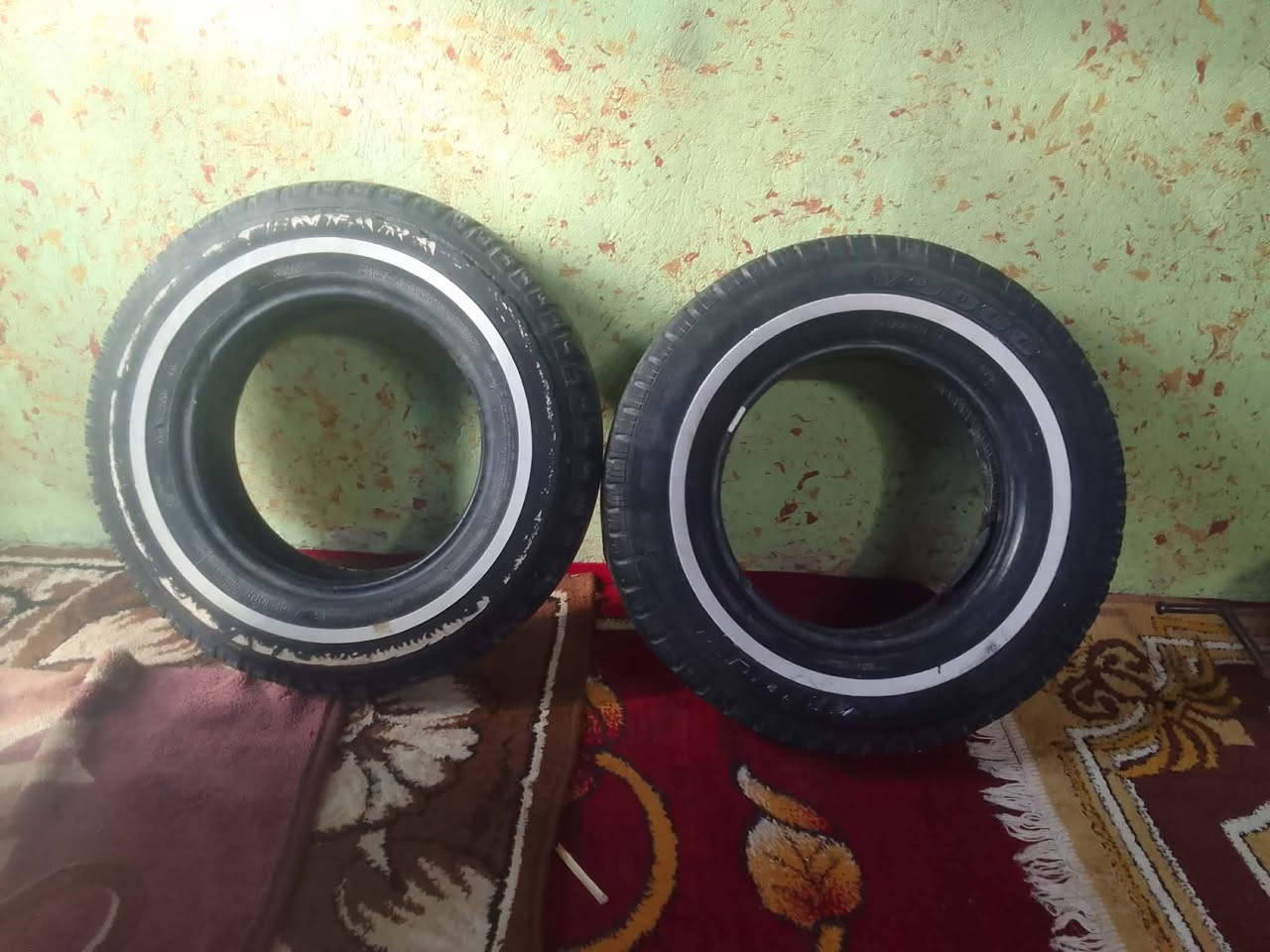 غراض للبيع تايرات خطة نص عمر
محرك 23 نضيف بوكس كير عل فحص
 صارنصه مقدم كامل دبلات وتاير وماشاتهن 
مكاني مشخاب ***********
