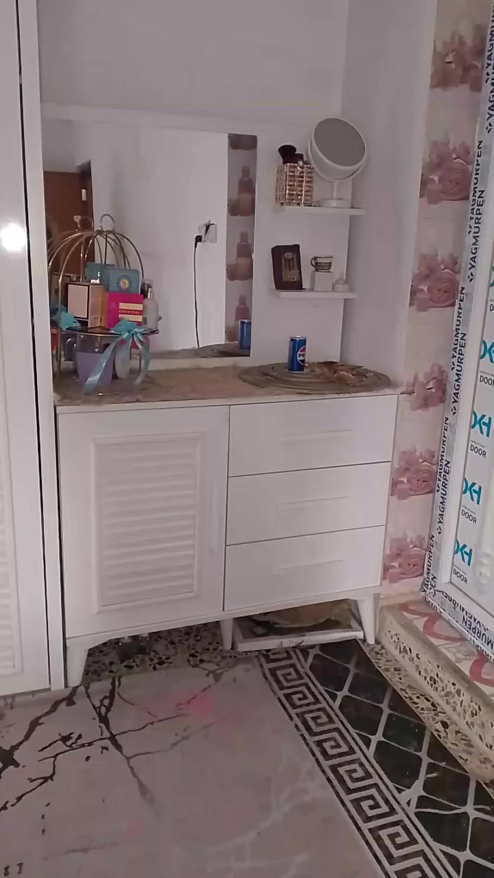 غرفه نوم 5قطع نضيف مستعجلين ع لبيع لغرض الشيله


**إذا كنت صاحب هذا الإعلان وتريد حذفه لأي سبب، رجاءا أرسل رسالة إلى الدعم الفني**