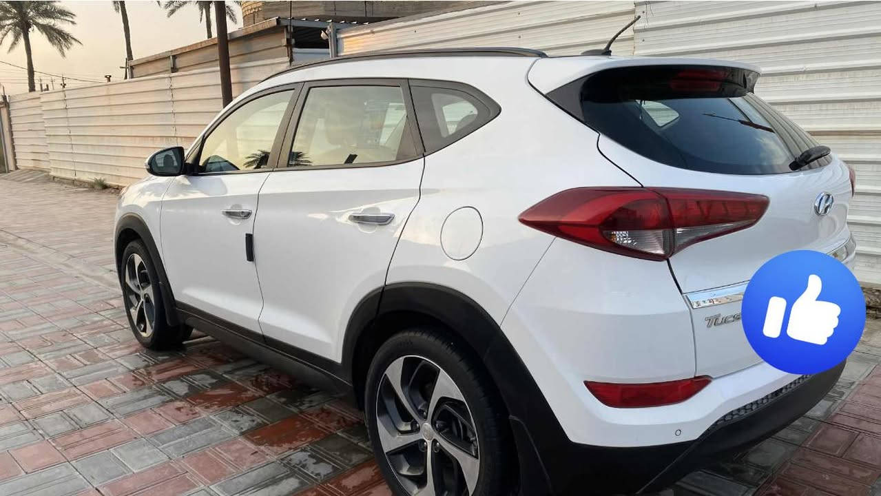 توسان 2018 خليجي 
محرك 2000دوش 
بانوراما  
تحكم استيرن 
مرّي كهربائية   
كفالة عامة السيارة
مكان كربلاء
رقم بغداد 
ماشيه 129
الاستفسارا الاتصال الرقم 
واتساب موجود 
***********
