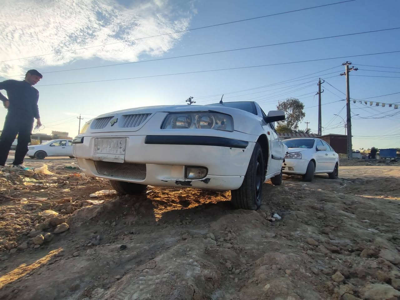 سلام عليكم سمند 2011 سياره مكينه كير جديد تخم تاير حداديه ابيع ع حادثه ضربته وره سعر 23 وبيه مجال ستفسار ‏‪***********‬‏ مكاني دوانيه
