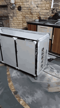 كونتر مترين وسنك متر ونص نضيف البيع مع مرمره اصليه حطاطه درجة اولى سعر ٢٥٠رق***********
