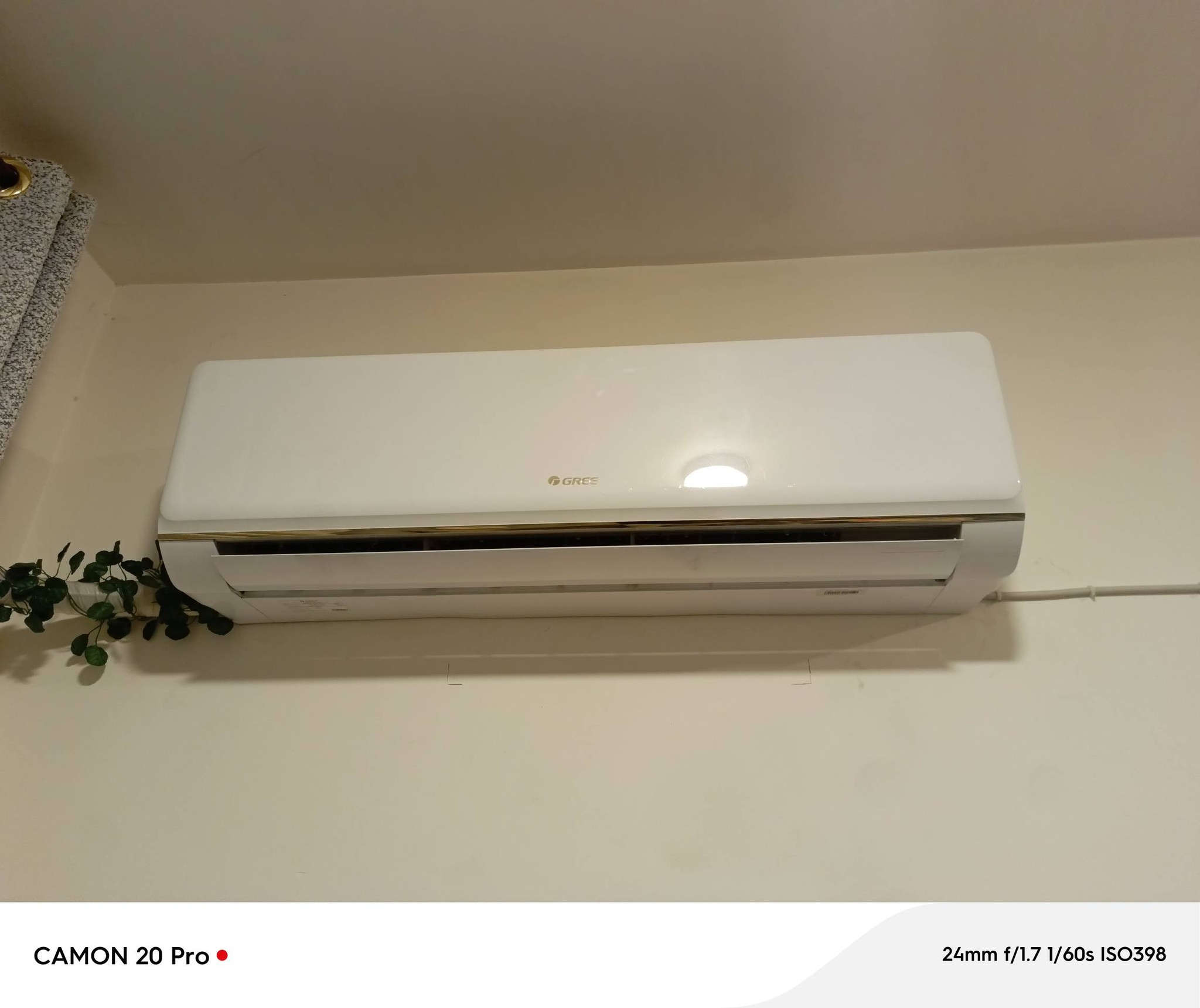 سبالت ثنين للبيع نوعيه GREE  ثنين طن شرط عل فحص ثلج  وبي ضمان تجي تفحص يلا تاخذ شراي 
***********
