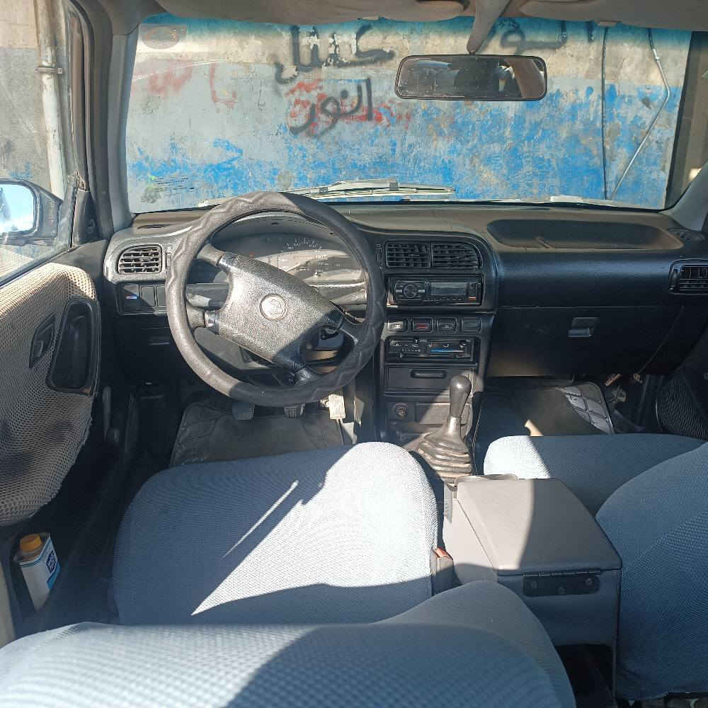 نيسان صني 91 حجم 16 كابون بانسين موجود هسه سنويه جديد  محرك كير شرط طخم تاير جديد أنا شرعي/*********** موصل, نينوى
