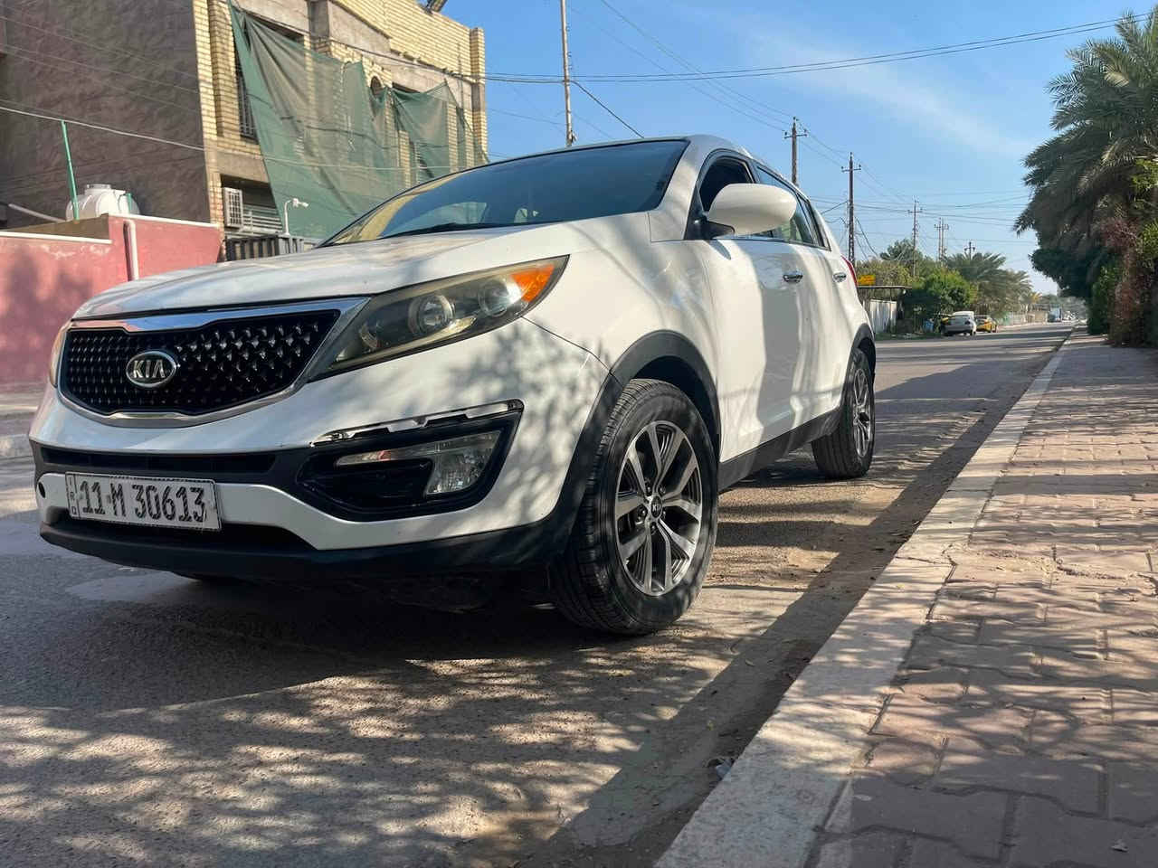سلام عليكم سبورتج موديل ١٦امريكي حادث كلش بسيط
محرك ٢٤٠٠
نص مواصفات تحكمات مانع انزلاق نزول منحدرات شاشه كبير تبريد قطعتين كامره دواره 
السياره كفاااله عام عدا البنيد وحادث كلش بسيط كدامك بب منشور
ماشيه ١٠٩
رقم انكليزي بسمي بغداد
داخلها جديد ونظيف كلش كشنات مااا مفتوحات كلش نظيفات
مكان بغداد 
السعر 142مجال بسيط


**إذا كنت صاحب هذا الإعلان وتريد حذفه لأي سبب، رجاءا أرسل رسالة إلى الدعم الفني**