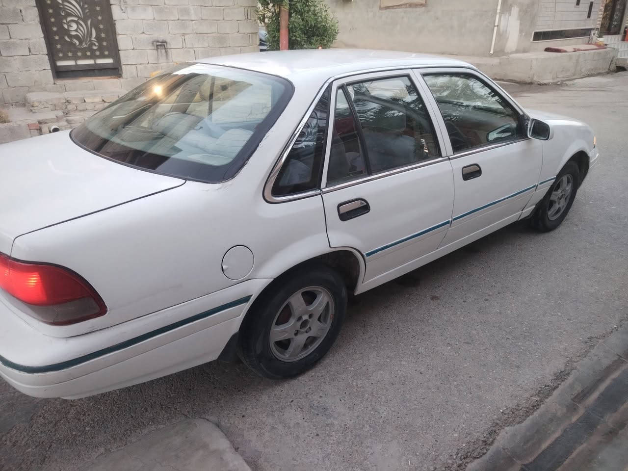السلام عليكم برنس فراشه موديل ٩٦ رقم بغداد سنوية ٢٠٣٠ مكينه مفتوح مو مسكر كير اتو الكير بي ضعف عل بك تبريد منظومة كامله بس ميشتغل مكان السيارة ديالى بعقوبه السعر ٢٧ وبيها مجال قليل التواصل اتصل ***********
