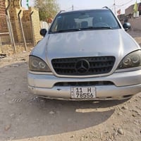 ML320 موديل 2000 ٧٥ وبيها مجال  ٠٧٧١١٦٤٥٩٥٠