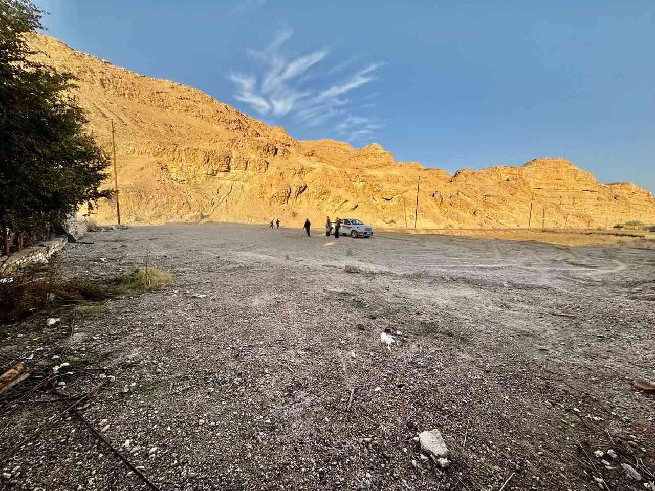 يوجد قطعة أرض للبيع في قضاء الرمانة منطقة الربط قرب شك الهوا الطول ٣٦ متر والعرض ٣٥ المجموع الكلي لمساحة الأرض ١٢٦٠ متر مربع متوفر كافة الخدمات للأرض من ماء وكهرباء وتبليط  للاتصال على هذا الرقم ***********    السعر 22 مليون ترهم مراوس بسيارة
