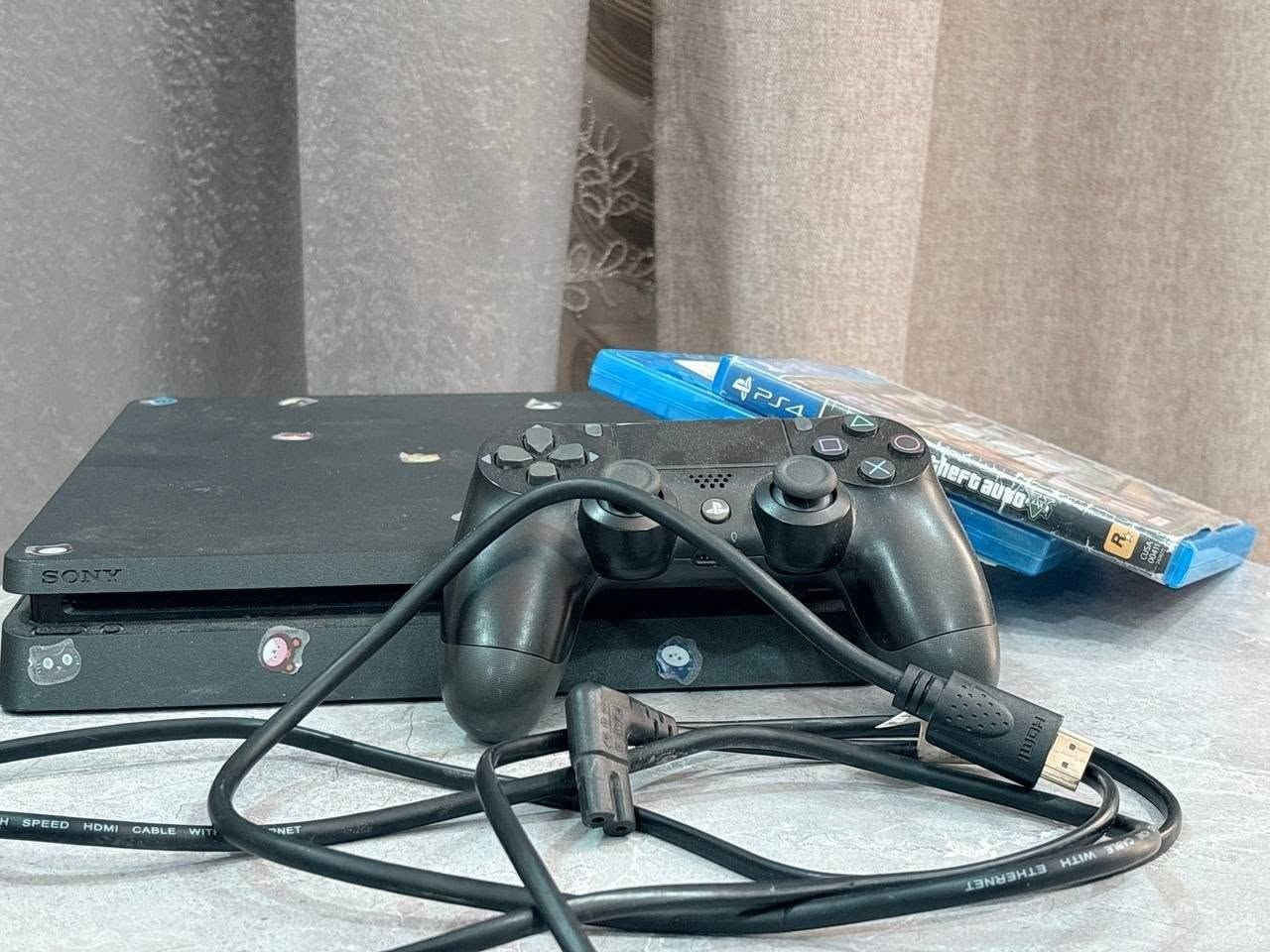 سلام عليكم 
بلي فور كلش نضيف ما مفتوح 
يجي كامل ملحقاتة او يدة وحدة او قرصين GTA او god of four او كارتونتة سعرة 260 او بي مجال او(مراوس ب دراجة بطة اى مبايل)


**إذا كنت صاحب هذا الإعلان وتريد حذفه لأي سبب، رجاءا أرسل رسالة إلى الدعم الفني**