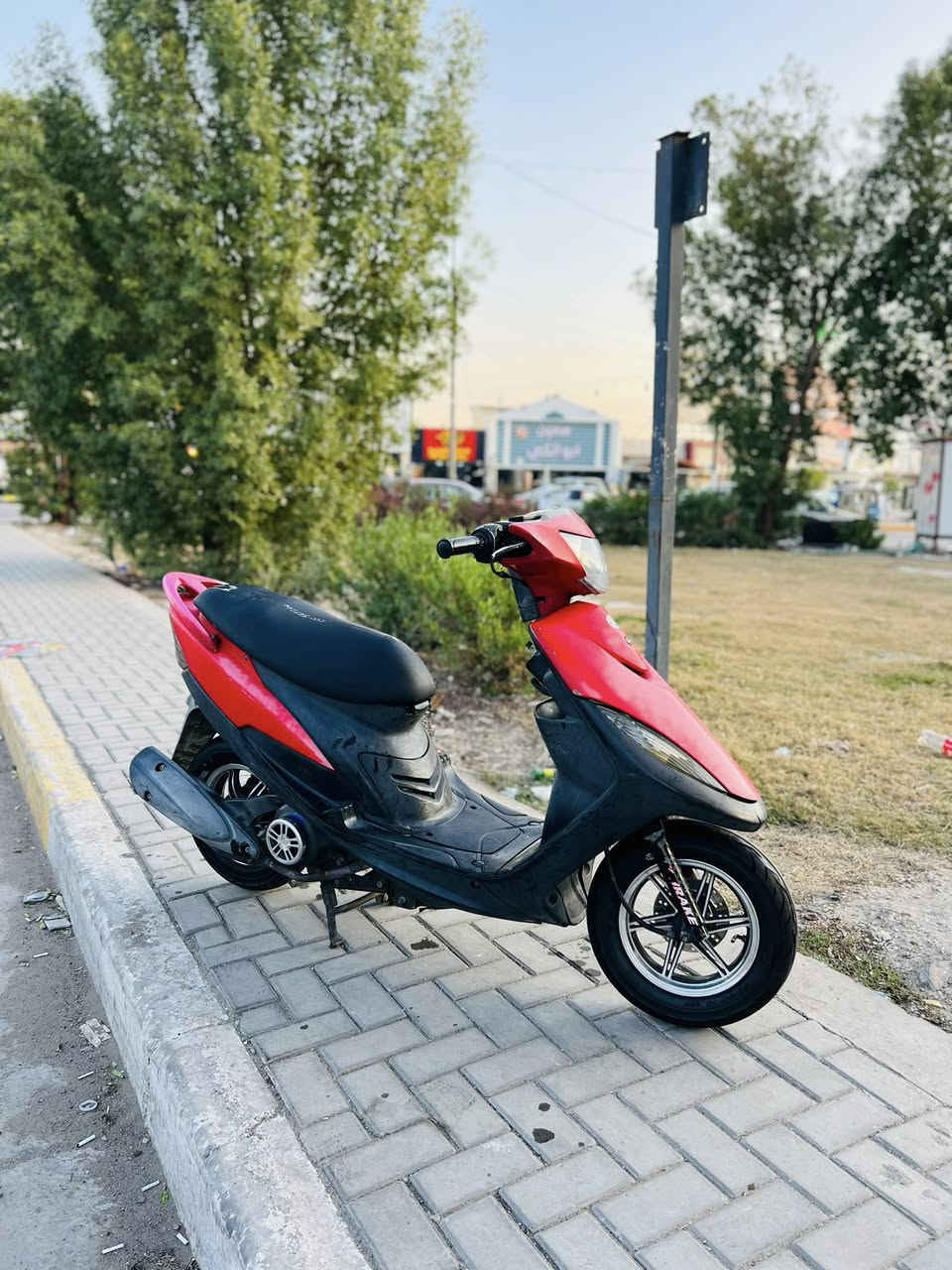 🙋‍♂️سلام عليكم ماكس عدله الدراجه كفاله عامه بيه ويل وبيه قبق فلاوين للبيع 900قفل واذا بدون ويل ب 750💁‍♂️وهاذه رقمي ***********
