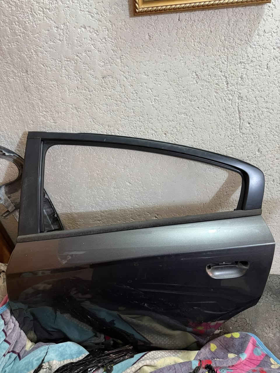 سلام عليكم بيبان دوج جارجر 2015 صفحة السايق باب السايق و الوراه جدد كفاله من الزلغ مال حاويه تفصيخ لا شخط ولا طخة ولا صبغ لون فيلي يرهم على كل المديلات فوك ال 15 نفس اللون سعر مناسب
مكاني بصرة شارع الوفود دويد
للاستفسار ***********
