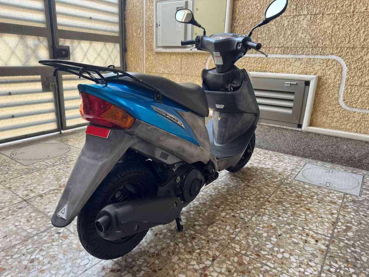 للبيع ادرس ياباني مكفوله كفاله عامه دراجه جديده لك مكان شارع فلسطين ‭0770 251 8537‬ الراغب بشراء يتصل تحياتي💙
