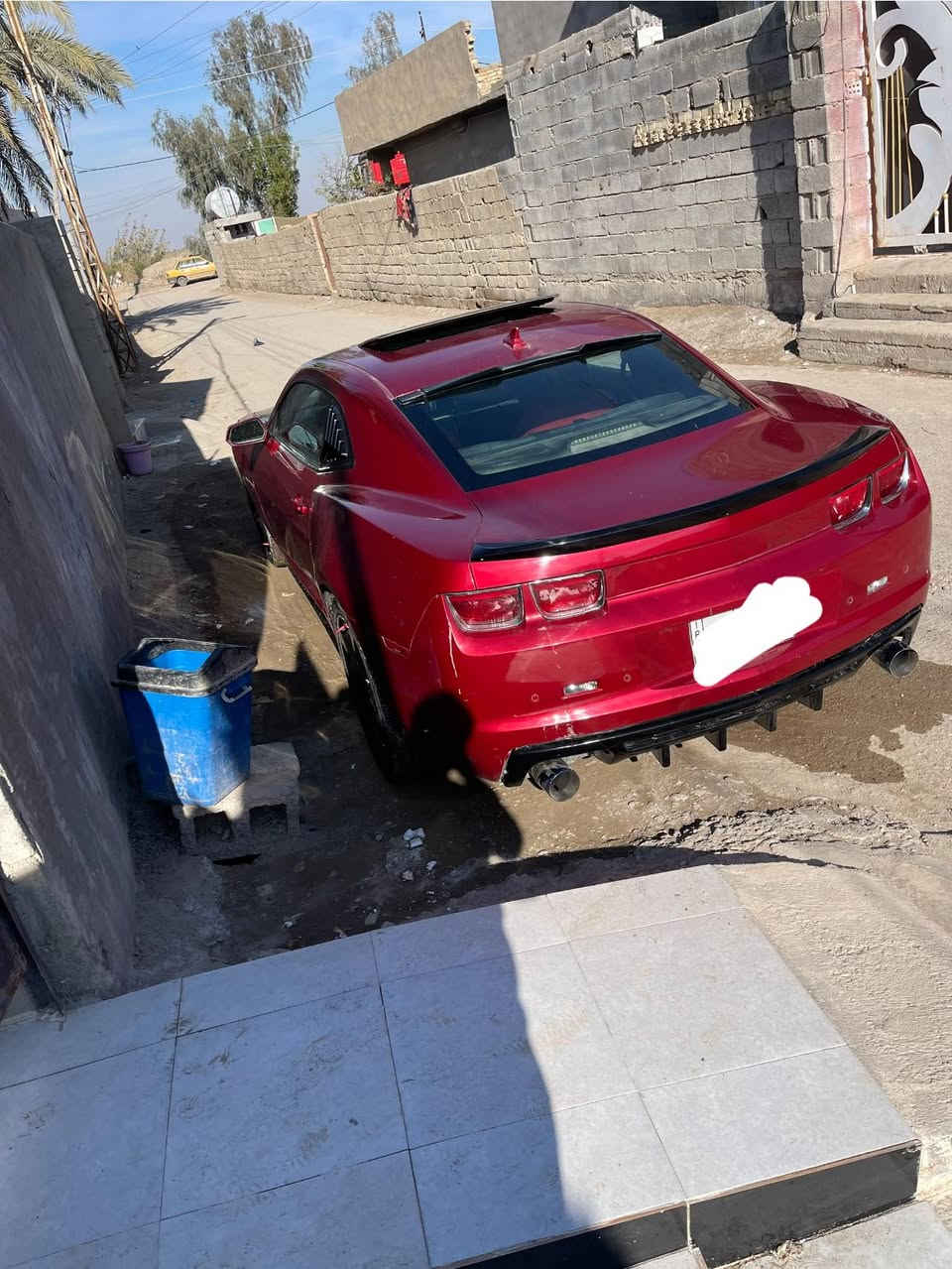 كمارو 2013 سياره نضيفه كير مكينه كهربائيات ميكانيك كله مكفول شرط مكينه بجيس  سياره فول موصفات كشن كهرباء تدفه كشانه تحكمات حساسات شاشه بيه قطع صبغ أبيع حزام شرط بدون دواخل  سياره خير من الله مكينه 6  سياره احله من صور سعر 87 وبيها مجال بسيط بكاني ديالى جديده شط. ***********
