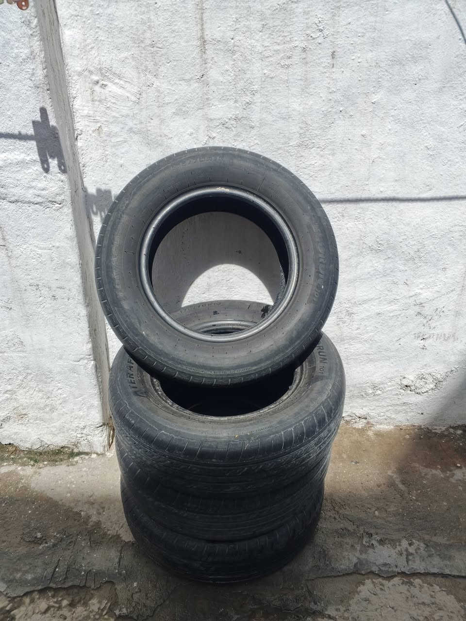 السلام عليكم طائرات حجم 70/13/ 175 انظاف مكلف بالنشر السعر 55 بين مجال بسيط *********** حي القاهره
