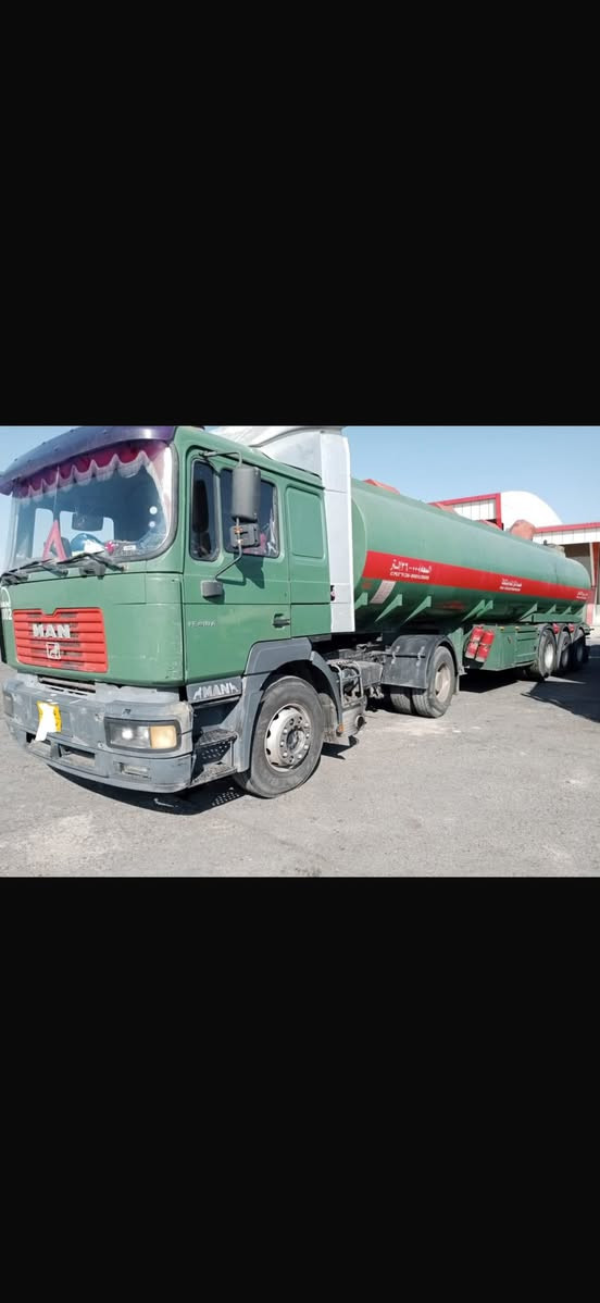 سلام عليكم
مان صقر مديل 2002 بم كهربائي مكينه 410 قايش واحد
كير حصيره 181 اكسل برينه سيارة خير من الله 
رقم وهزه جدد سنويه ل31 سيارة جاهزه عوزها طوناج وجيباس فقط 
مكانها بغداد 
للاتصال ***********
