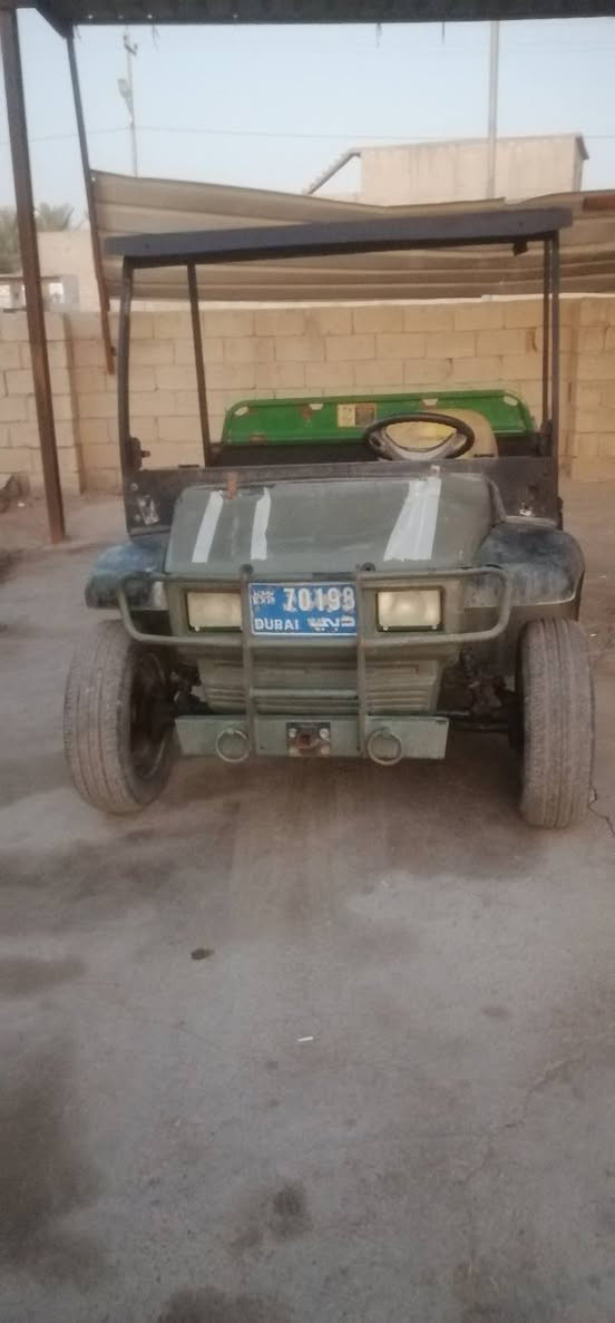 السلام عليكم سياره للبيع  أو مراوس كير ومكينه مقفوله شغاله جاهزه الستفسار عل الرقم ***********
