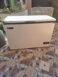 ثلاجة 75 الف قفل مجمدة 75 الف قفل  شرط شغال 07734131557