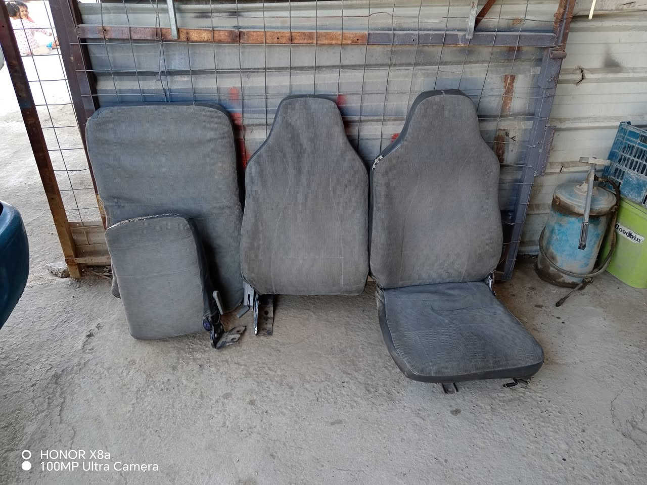 السلام عليكم كشنات كيا فونتيرة موديل ٩٨ قمارة
(قلاب) كشن ثابت الحديد نضيف جدا يحتاجني دوشمة فقط السعر ١٠٠ الف وبيه مجال العنوان بغداد ابو غريب للتواصل ***********
