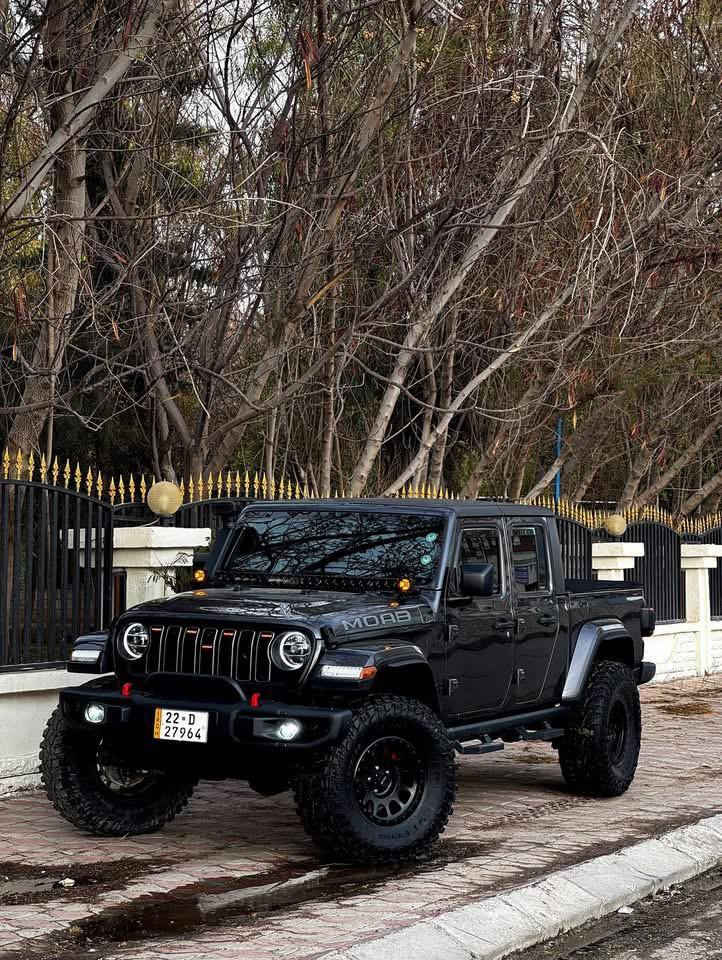 السلام عليكم 
كلاديتور ٢٠٢١ فول مواصفات 
كفاله عامه عده بارد بسيط جوه الباب 
سياره رقم اربيل ب اسمي تحويل ثاني يوم البصرة, العراق


**إذا كنت صاحب هذا الإعلان وتريد حذفه لأي سبب، رجاءا أرسل رسالة إلى الدعم الفني**