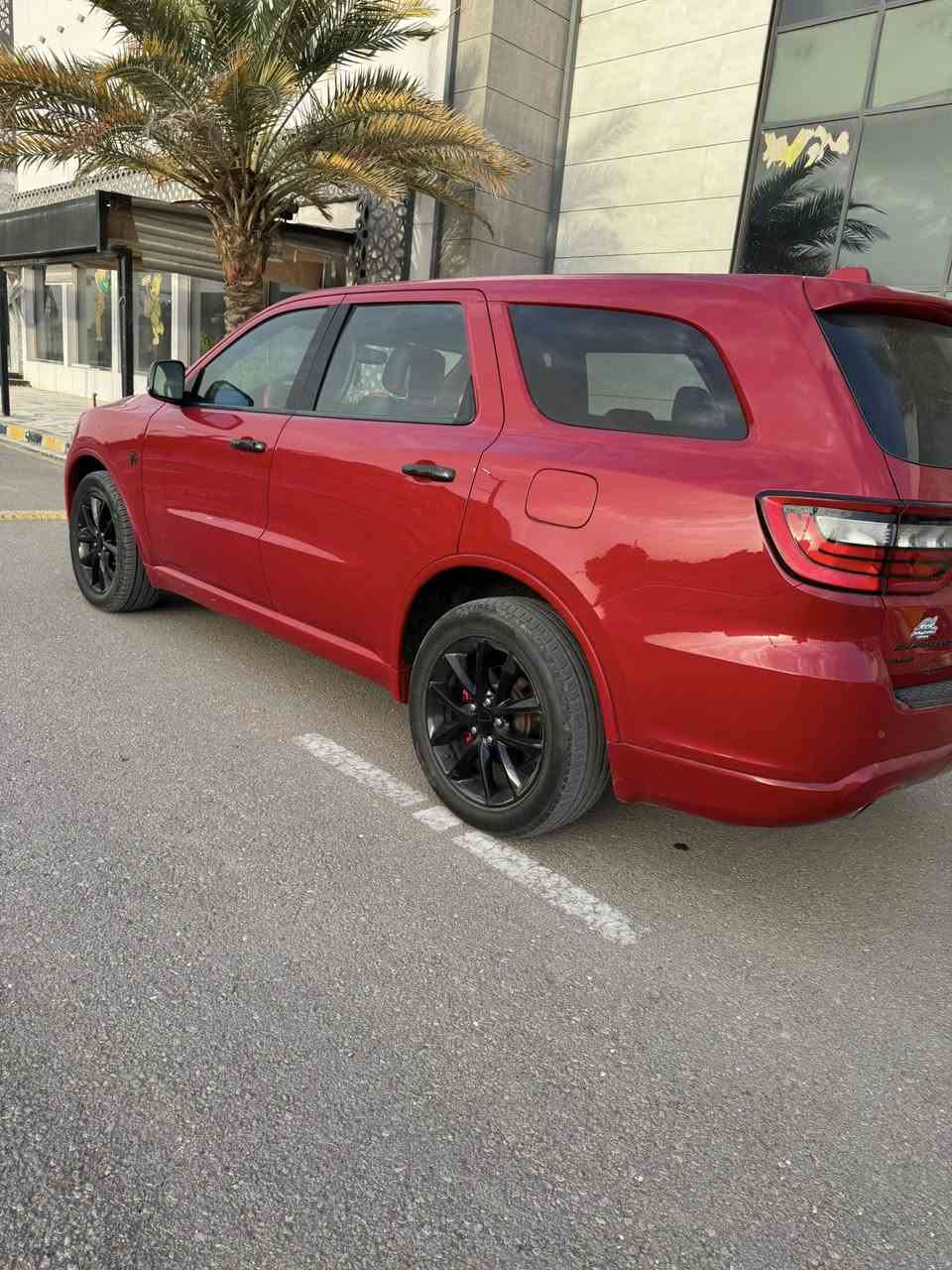 السلام عليكم 
للبيع دوج دورنكو 2017 
وارد امريكي فئة Gt
رقم بغداد باسمي 
حادث فقط دعامية امامية بدون ايربكات
بدون بارد بدون تبديل 
هنا بالعراق صار كرت ركن الجاملغ و ركن البنيد  وناشر سونارها 
وعندي صور الطخة 
مواصفات ال Gt معروفة 
مكينه كير مكفولات من الفتح  
تخم تاير جديد 
و صور الحادث ناشرها 
العنوان بالنجف 
السعر 220 وبيها مجال ان شاءلله 
*********** 
متوفر وات ساب
