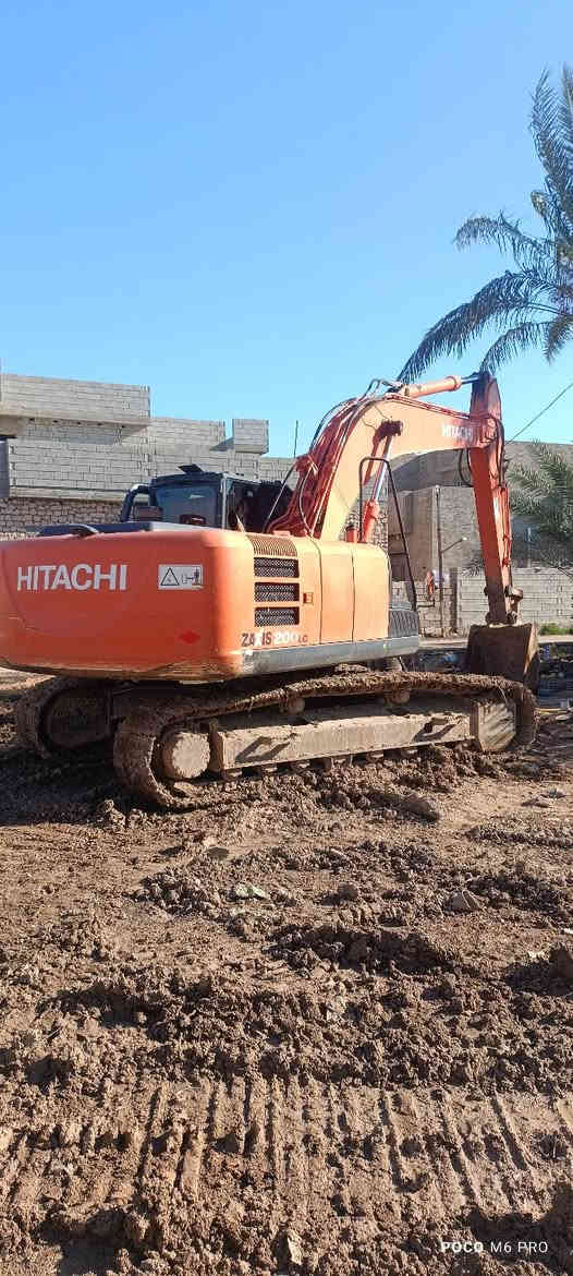 السلام عليكم ،للبيع حفاره هيتاشي جي فايف موديل 19 اصل مرقمة بسمي مكفوله من كلشي وجاهزه للعمل مكان الانبار الرمادي السعر 8ونص وبيه مجال ،،،،،، ***********
