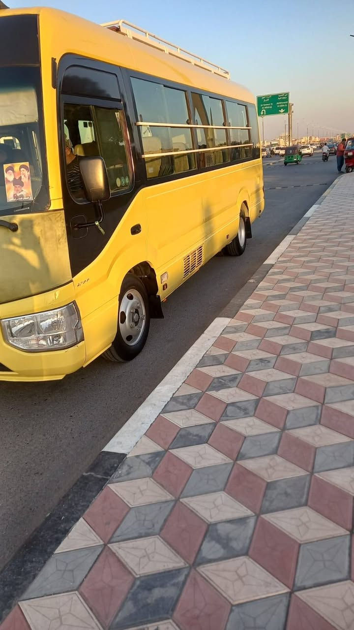 سلام عليكم
كوستر للبيع موديل 2017 صفره بلاد

كفاله عامه مكينه كير اكسن تخم تاير جديد رقم شمالي  وركه اضافيه تبريد محور كشن ستاركس سيبايه دوشمه كشنات وئرضيه السياره خير من الله بدون طخه بدون صبغ كفاله عامهه ترهم مراوس ب15 
عنوان السياره البصرة الاستفسار  على الرقم *********** الشراي يتصل ويدلل
