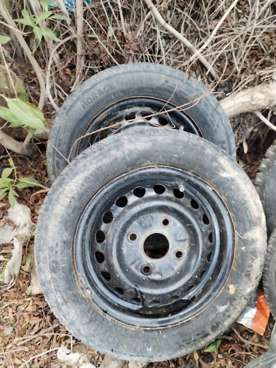 السلام عليكم غراض للبيع اكسن نضيف ب60وبي مجال ويلات ام تي ار الواحد 10 ويلات سايبه يرهمن ع الجمره للبيع ب50وبيهن مجال مكينه كايمه كوم حديد ب25 ويل امامي ب35 ورك جمره الزوج ب25 صالنصه ام تي ار ب10 تانكيات 4كير الواحدب15نضيف صالنصات 4كير الوحده15 مكاني نجف


**إذا كنت صاحب هذا الإعلان وتريد حذفه لأي سبب، رجاءا أرسل رسالة إلى الدعم الفني**