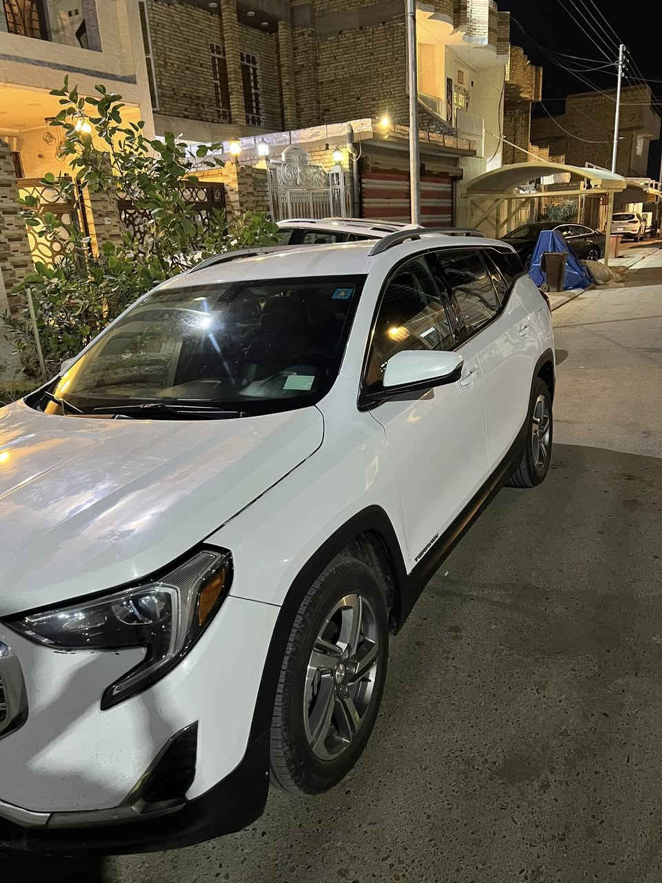 السلام عليكم
GMC Terrain 2019
محرك 1500تيربو
مواصفات عادية  بصمة ابواب وبصمة تشغيل وتشغيل عن بعد  كشنات جلد وباقي الموصفات معروفة 
وبيها طخم تاير جديد 
ماشي 141km
رقمها قادسية  مشروع وطني   
العنوان ميسان مركز المحافظة 
السعر 150ورقة 
للاستفسار ***********
