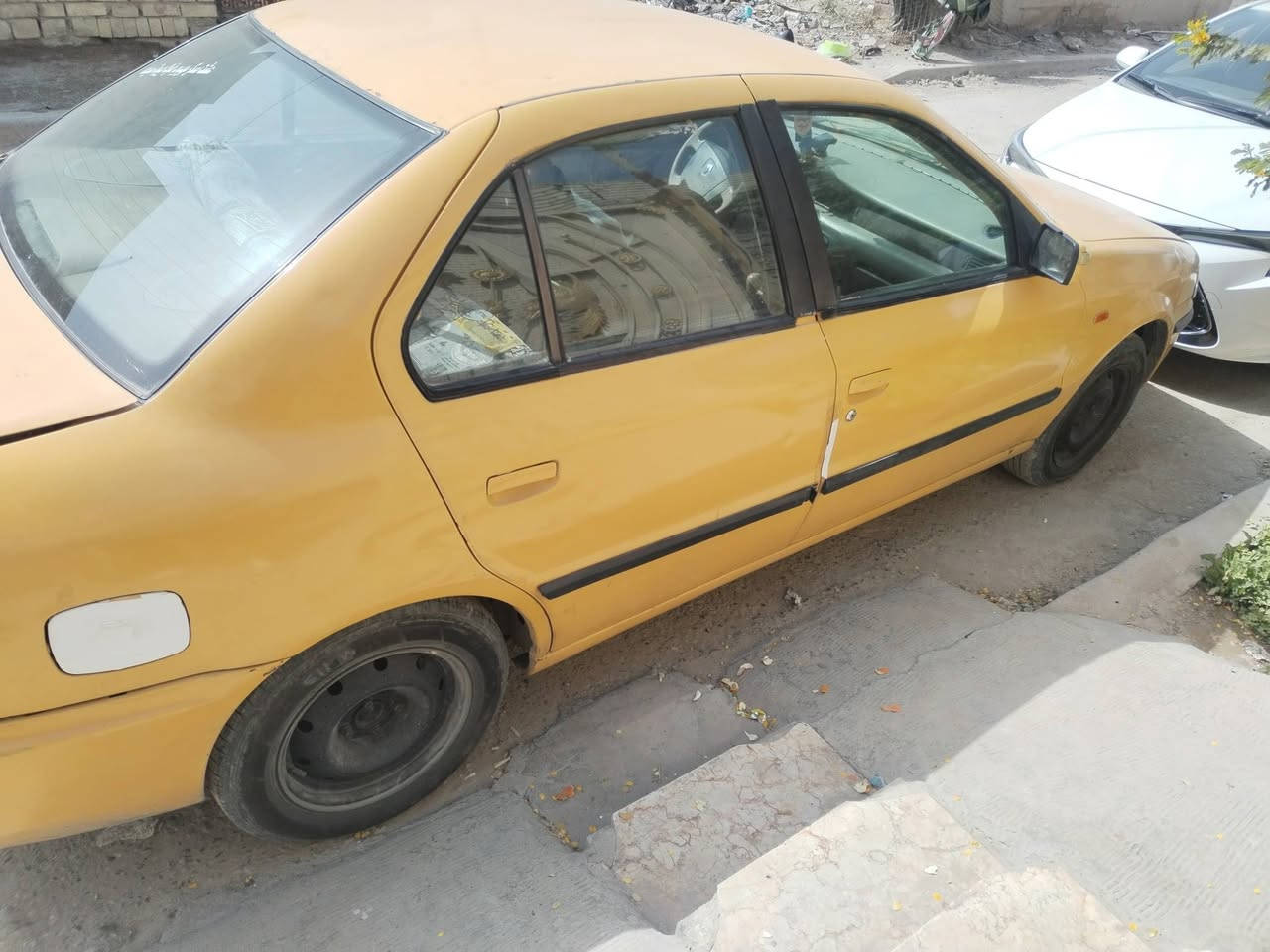 السلام عليكم سمند البيع موديل 11 سيارة جاهزه سعر 30 مكان البلديات هذا رقم اتصال *********** غير متواجد على النت
