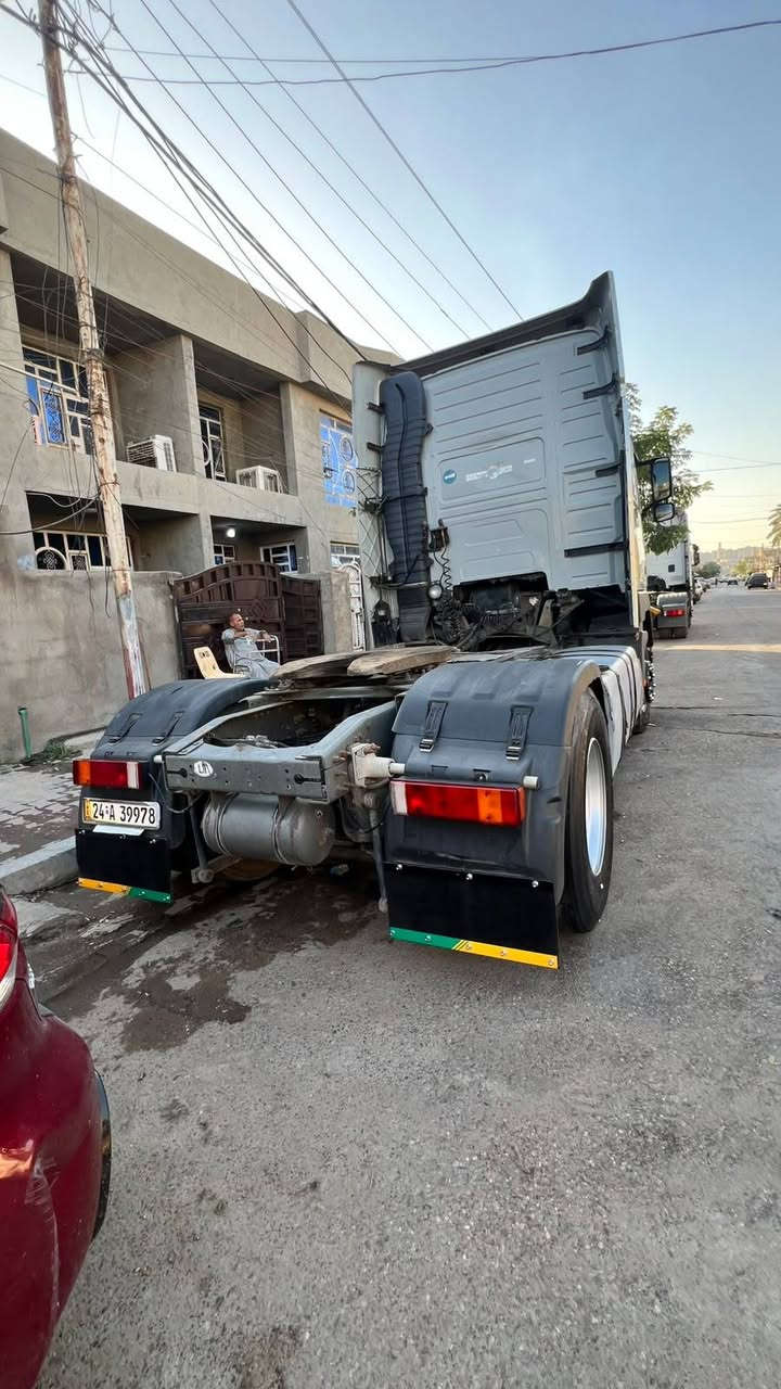فالفو للبيع موديل ٢٠٠١ ارقام وسنوية وهزة جديدة الحجم ٤٦٠  السعر ١٤٥ $  العنوان بغداد الدورة رقم الهاتف/  *********** يوجد به واتساب
