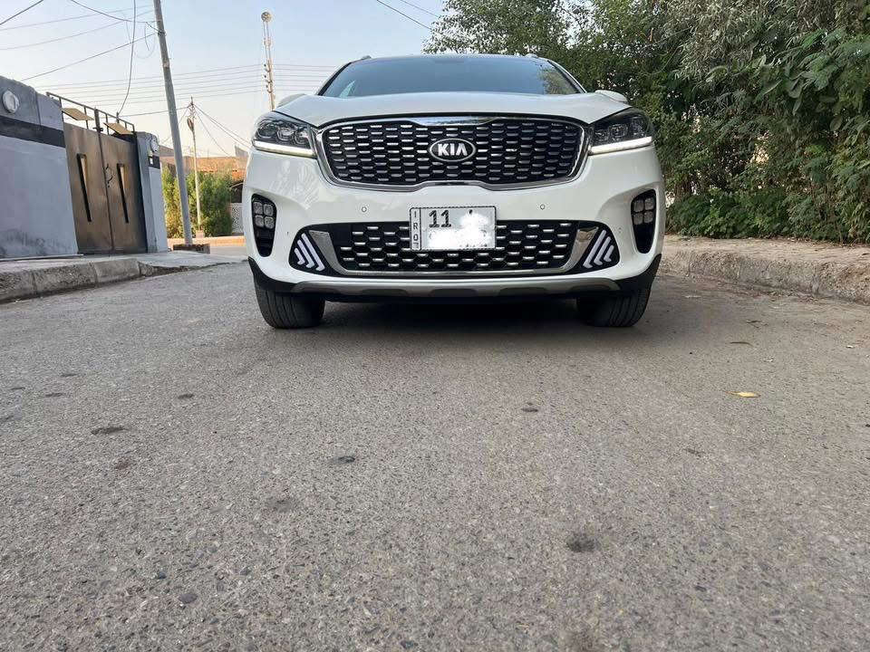 كيا سورنتو خليجي 
رقم الماني مشروع وطني 
موديل ٢٠١٩ شكل ال٢٠
لون ابيض 
٦ سلندر ٧ راكب 
فوووووول مواصفات بدون فتحة 
بصمتين: تشغيل وتقفيل 
بردات خلفية اصلية 
الباب الخلفي كهرباء 
كشنات جلد اصلي لونين 
كشنات ٢ كهرباء 
شاشة كبيرة اندرويد 
جي : بي: اس : خرائط طرق 
اريل ابيض طيارة 
كامرة دوارة اصلية 
حساس امامي وخلفي 
مري شفط مع القفل 
تحكم استيرن فول 
حاكية : ابلوتوث: اوكس 
كيجات السرعة زئبقية 
شاشة الدشبول الكترونية 
نظام ايكو درايف 
نظام سبورت ورياضي وعادي 
تبريد ابيانو لمس 
تبريد ٣ قطع ثلج 
مانع انزلاق وانحدار 
اضواء ترحيب بليدات 
علامة سورنتو بلدوسة 
لد امامي وخلفي 
لايت زنون اصلي 
اشاير بلمري 
يدات نيكل اصلي 
ويل اكروم ١٩
تخم تاير جديد لك 
ماشية ٦٤ الف اصلي 
لايت اسود ٥ عدسات 
كير ومكينة وصدر وحدادية وتبريد خير من اللة 
بدون ضربة وتبديل واشخوط وبارد وصبغ عدى صبغ شبرين ابراس البنيد بدون فتح ومعجون 
سيارة جديدة ومال بيت مابية اي نقص 
الرقم الدولي الجديد/ هزة جديدة/ سنوية جديدة 
كتلوكات الشركة موجودات// البصمة الثانية ممستخدمة// 
السعر ٢٢٨$ نهايتة 
***********
