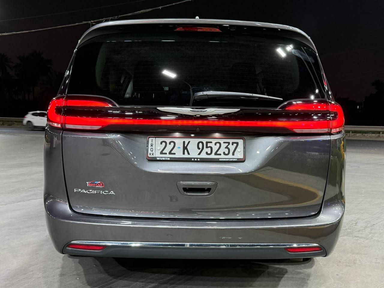 السلام عليكم
كرايسلر باسفيكا تورنك 2022 فول عدا الفتحة 
وارد امريكي صور الحادث مرفقة بل منشور 
حادث السيارة فقط الشباك وبين 3 قطع كلير امريكا
بدون حادث بابين وجاملغ كير مكينة مكفول 
شاصي لغد مكفول 
رقم أربيل الجديد بأسمي تحويل مضمون

المواصفات: بصمة - بصمة ابواب - تشغيل عن بعد

جنطة كهرباء - كشنات جلد VIP - بيبان كهرباء شفط

رادار امامي - رادار جانبي - رادار خلفي - نقطة عمياء

كشنات الأمامية كهرباء - خزن ميموري - اشاير بل مري

شاشة كبيرة - كامرة دوارة - فول تحكم ستيرن 

كشنات تدفئة - ستيرن تدفئة - كير ماوس

محرك 6 سلندر 3600 - 7 راكب - 3 قطع تبريد 

امامي LED - خلفي LED - بلوجكتر LED 

لايت زنون - مانع انحدار - تحديد مسار - قيادة الية

هند بريك بصمة - داخل لونين - اطفاء ذاتي عند الازدحام

ماشية 61 الف ميل -بلوتوث - AUX - ABS - USB 

السعر 210 ورقة 💵

مكان السيارة بغداد الدولعي 

للتواصل والاستفسار 
***********
***********
