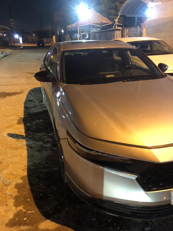 السلام عليكم…هوندا اكورد سبورت 2023 للبيع معروفه مواصفات السبورت مرقم بغداد ترقيم جديد+دخول جديد قطعتين صبغ مع بارد جاملغات خلفيه بيها ملاحظات شوية السيارة لكن سعرها مناسب جدآ (148 ورقه) وبيها مجال بسيط جدآ…للأستفسار اكثر *********** يوجد واتس اب
